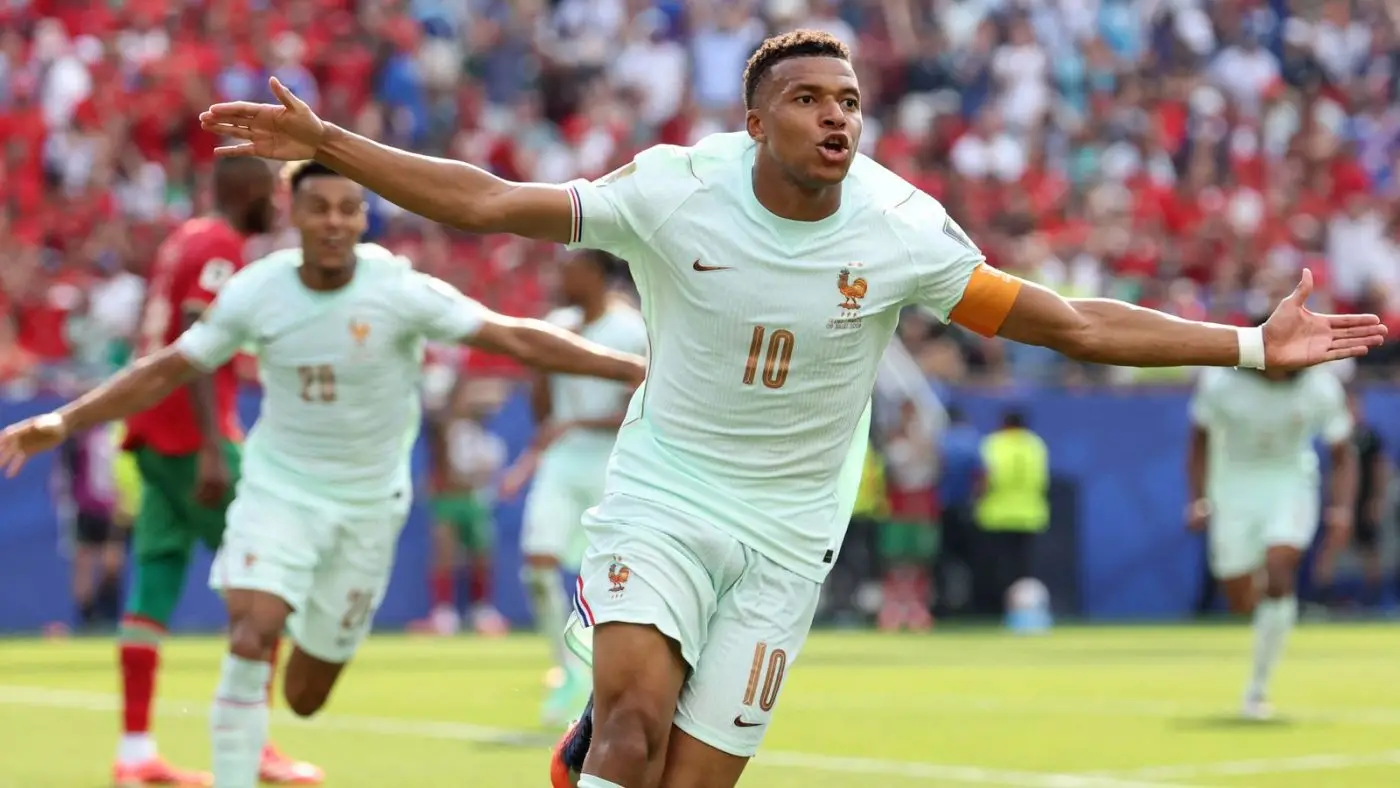 2026年世界杯：法国2-0摩洛哥 - 基利安·姆巴佩的魔力决定四分之一决赛
