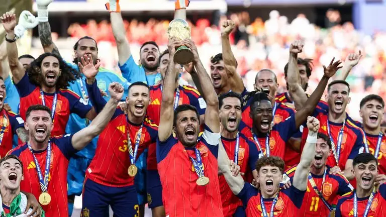 2026年世界杯:西班牙1-0阿根廷(加时赛):费兰·托雷斯的加时赛进球确保西班牙获得第二个冠军